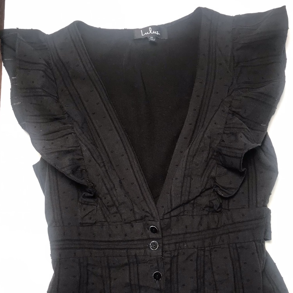 Lulu's Plunging V-Neck Ruffle Trim Dress size M